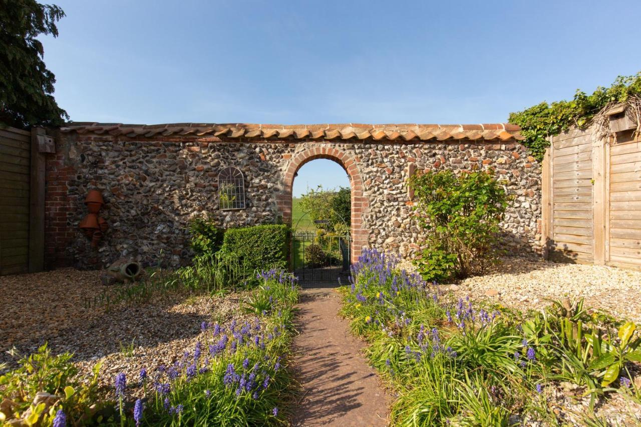 Flint Cottage Stiffkey المظهر الخارجي الصورة