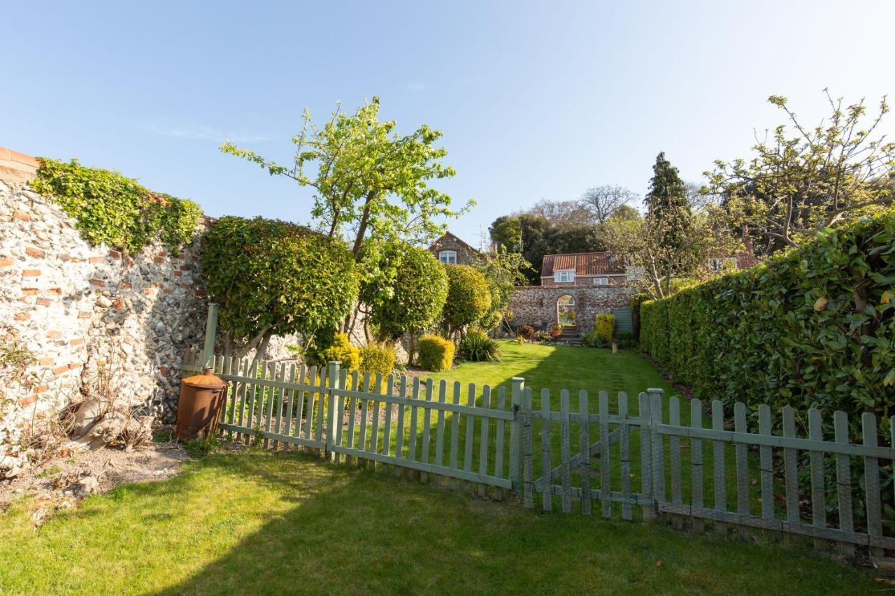Flint Cottage Stiffkey المظهر الخارجي الصورة